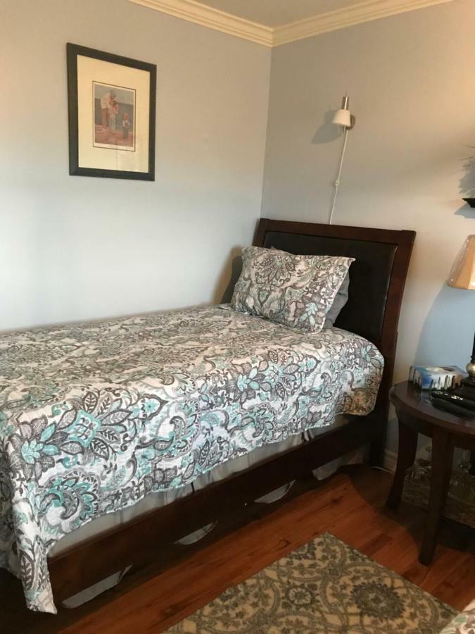 트윌링게이트 위트샤 인 비앤비 B&B 외부 사진